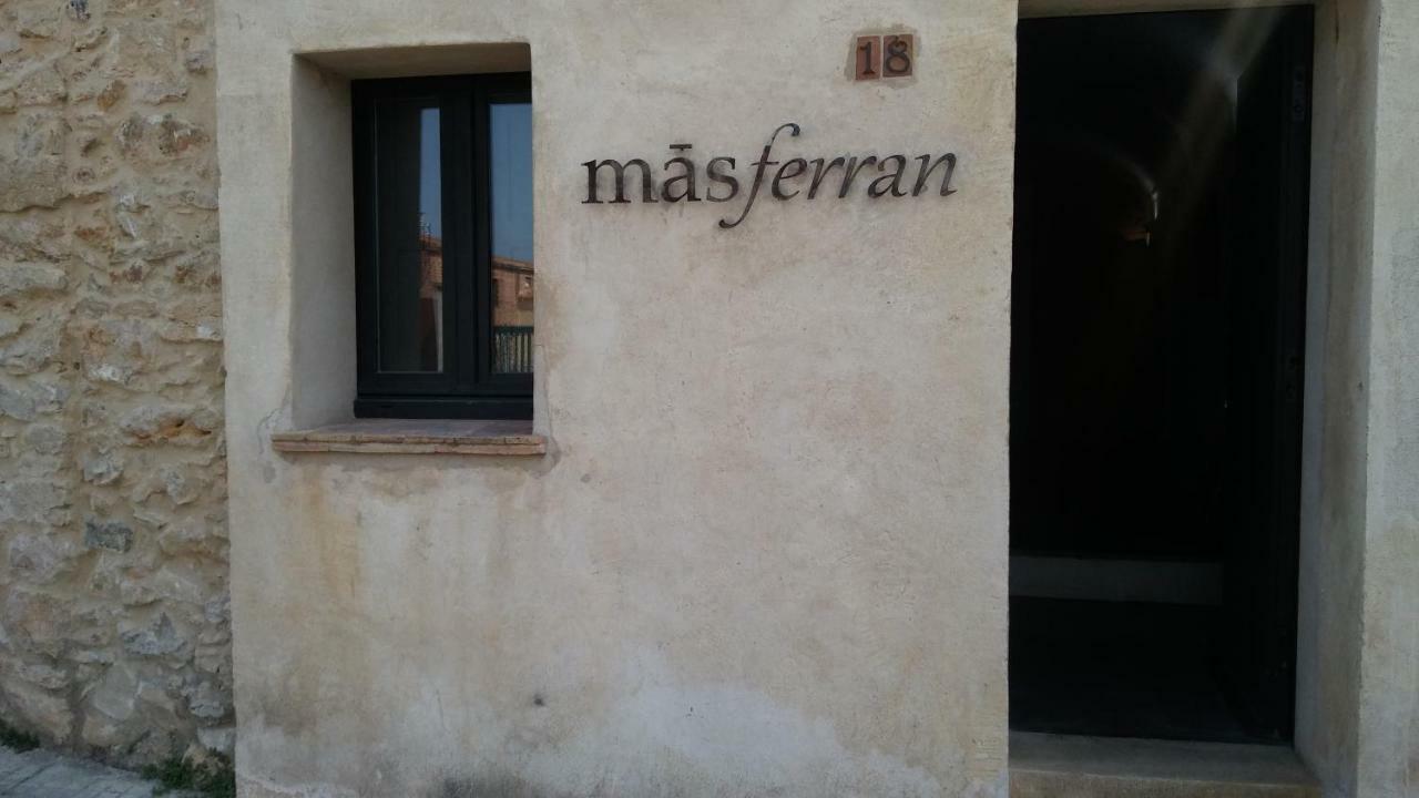Mas Ferran Adults Only Bed and Breakfast Pals Buitenkant foto